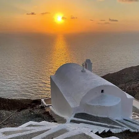 Nisos Karpathou Villa *